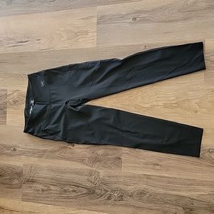 Arc'teryx black leggings, size xs